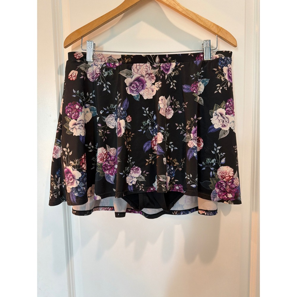 Torrid Floral Swim Skirt Black Purple Rose Skirted Bikini Bottom Size 1 Plus